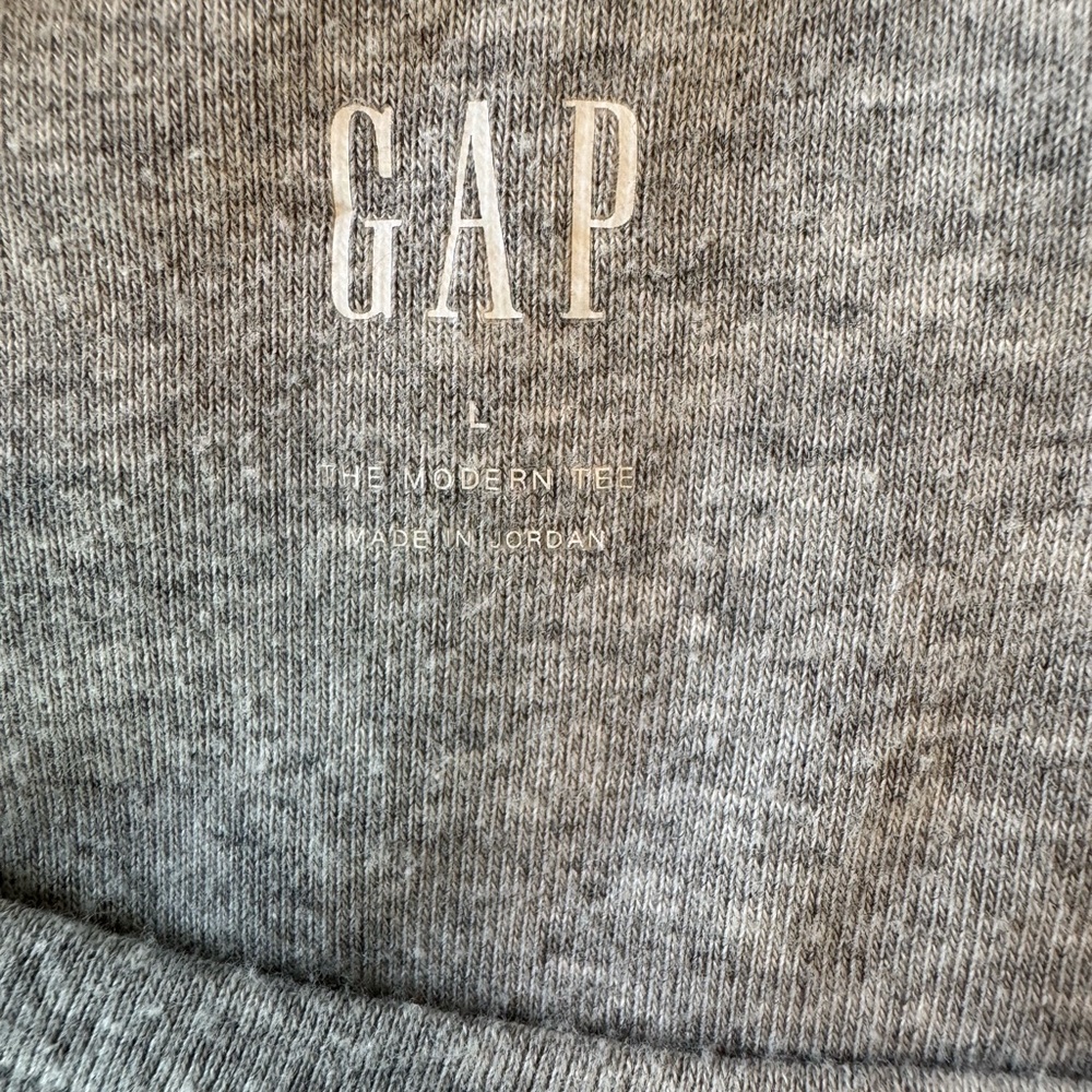 Gap Grey Modern Long Sleeve Tee - Picture 6 of 7
